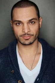 Ảnh diễn viên Michael Mando